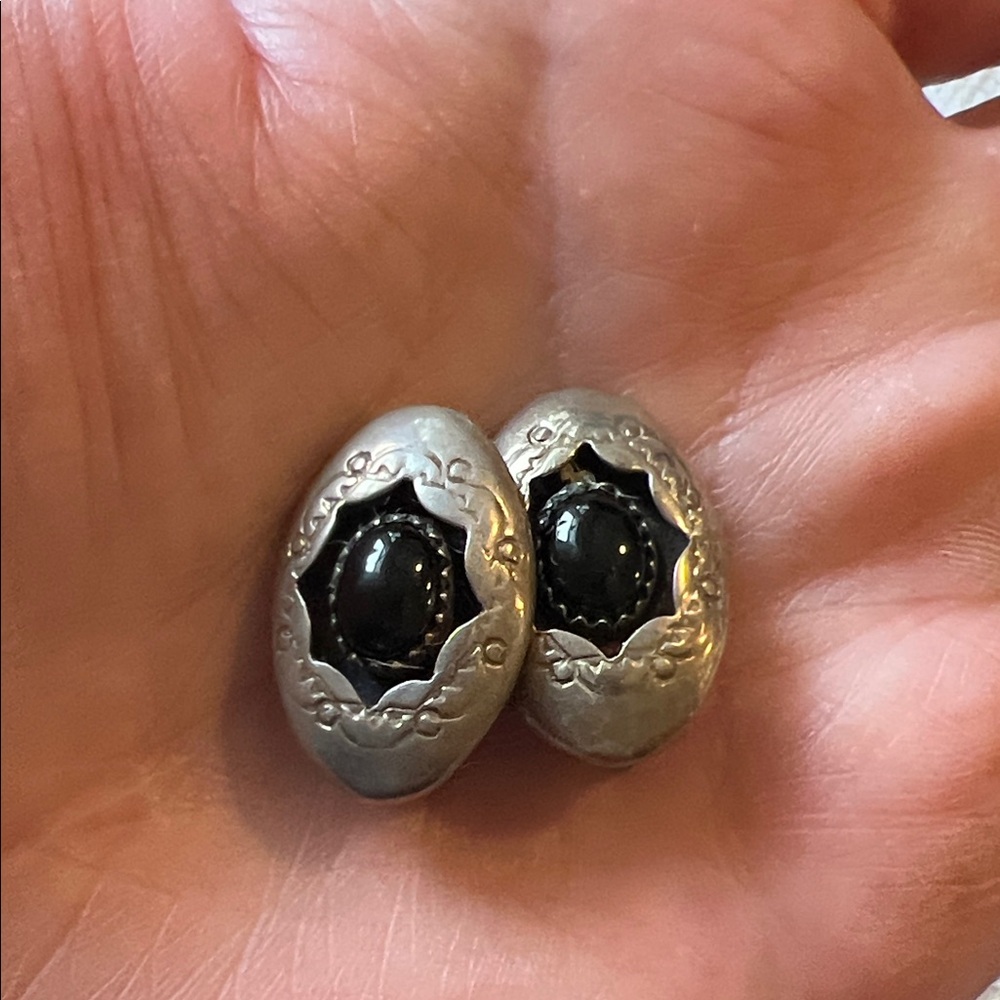 Vintage Native American Navajo Stamped Sterling & Onyx clip on earrings